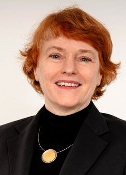 Dipl.-Ing.                                                                                                              Doris Pfeffermann 